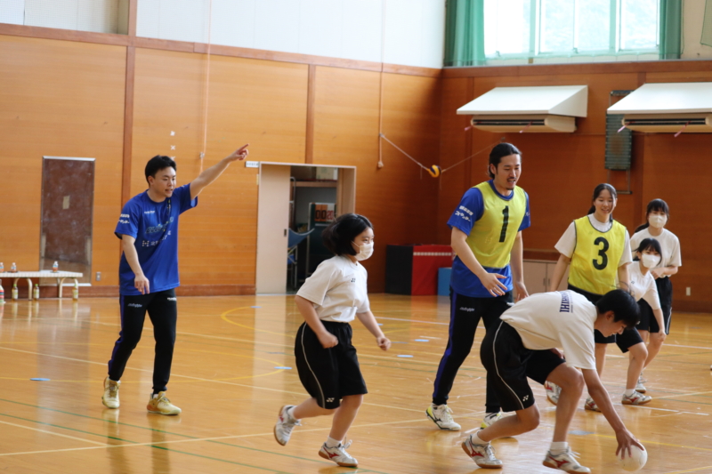 上志比中学校　ハンドボール教室
